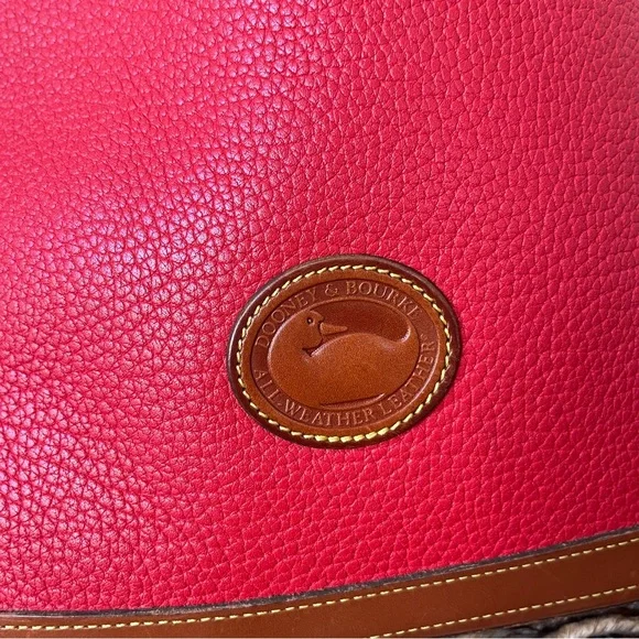 Dooney & Bourke VINTAGE AWL red large Hobo Purse - Picture 2 of 15